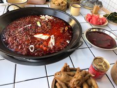 -瓜西西重庆火锅(花溪店)
