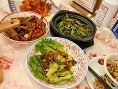 -堂瓦里·33年传统赣菜(第一街区店)