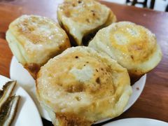 -宝瑞门钉肉饼店