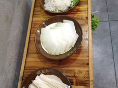 -锅来乐地锅鸡(安亭店)