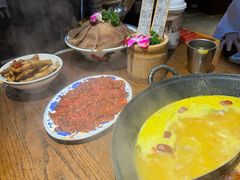 -萍姐火锅·公路夜市(武汉首店)