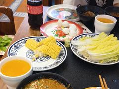-沸炉重庆老火锅(军事博物馆店)
