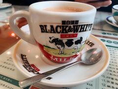 小龙凤奶茶-小龍鳳餐室(番禺路店)