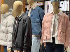 -王府井奥莱临潼小镇(临潼店)