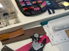 -爱革·洗衣改衣·洗鞋修鞋·洗包修包·奢侈品护理(宝地广场店)