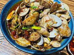-蚝堡海鲜·威海菜·海肠捞饭·烧烤·亚洲吃蚝公司(幸福门店)