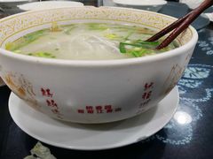 -桥香园云南过桥米线(金马碧鸡店)