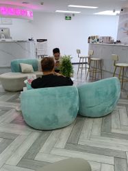 -米娜护肤造型