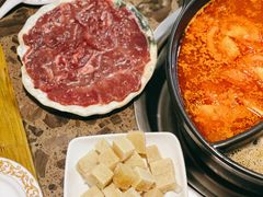 乳崽牛肉-乳仔牛牦牛汤锅 烤羊排(松潘古城店)