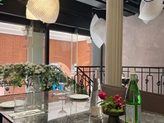 -LESCEDARS Brasserie Bistro香柏树