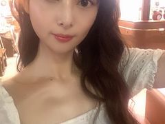 -H&M(鹏欣水游城店)