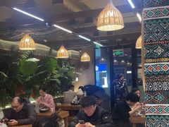 -云阿蛮云南生烫牛肉米线(奉贤路店)