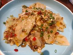 -有红鸡毛店·川菜(建设路店)