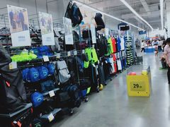 -迪卡侬(金龙湖店)