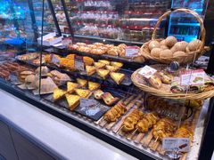 -巴黎贝甜(大宁国际商业广场店)