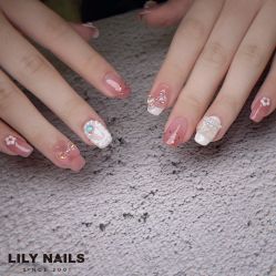 -LILY NAILS美甲美睫