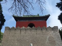 -明鲁王陵