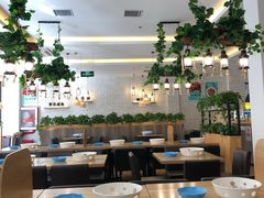 大堂-拿渡·水煮鱼麻辣香锅(王府井奥莱·香江小镇店)