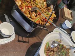 -富正毅三下锅(体育馆店)
