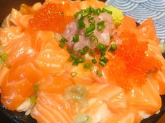 三文鱼火山丼-魔丼屋(日月光店)