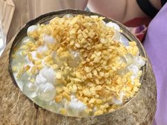 -椰爺爺·椰子冻砵仔糕