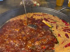 -黄潇洒老火锅(九眼桥宏济巷店)