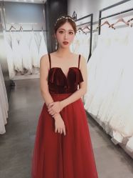 -艾米丽婚纱礼服