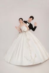 -雅云婚纱摄影工作室旗舰店