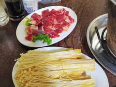 -韩风烤牛肉冷面店
