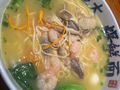 -李犟大爆鳝面·手工蟹黄包(湖滨西湖店)