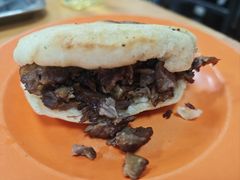 火烧夹肉-清真-戏楼王记牛肉面