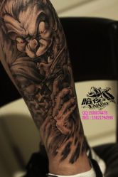 -暗夜tattoo纹身工作室