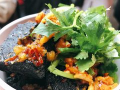 -黑色经典臭豆腐·湖南特产(步行街店)