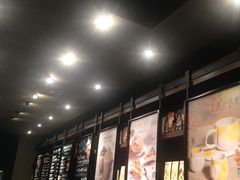 -星巴克臻选(南京金茂览秀城店)