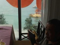 -蜈支洲岛珊瑚酒店临海阁中餐厅
