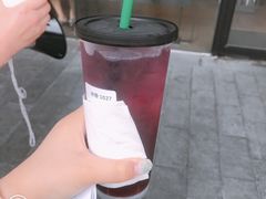 石榴仲夏梦-星巴克臻选(珠海富华里店)