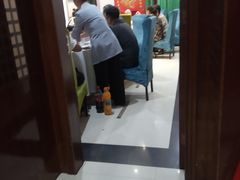 -一家人(南京路店)