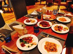 -好日子皇冠假日酒店·君怡咖啡厅(特美思大厦店)