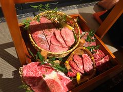 -山川小町·极番烧肉(新地假日广场店)