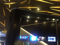-英皇UA电影城(虹桥天地店)