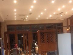 -黔蘑菇四季餐厅(观山湖店)