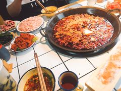 -瓜西西重庆火锅(花溪店)