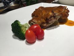 -绿茵阁(体育西分店)