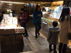 -猫的天空之城概念书店(苏州诚品店)