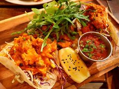 -Fahrenheit 600 Cafe & Restaurant