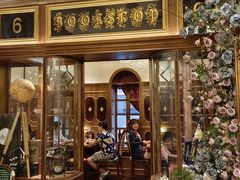 -秘密旅行Bonjour(黑金冠 江南西店)