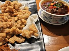 -炉小二铜锅牛蛙•川湘菜(三里屯店)