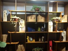 -碧露轩·大益茶体验馆(镇江路店)