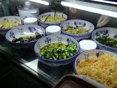 -陇上全荟兰州传统牛肉面(延吉路店)