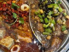 -辣尚瘾·烤鱼·新川菜(交大直营店)